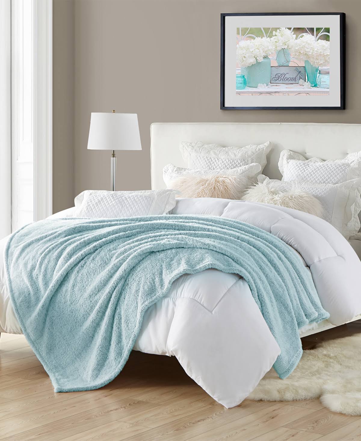 Swift Home Super Soft Oversized Plush Faux Fur Aqua Throw Blanket 60 x 70 inch