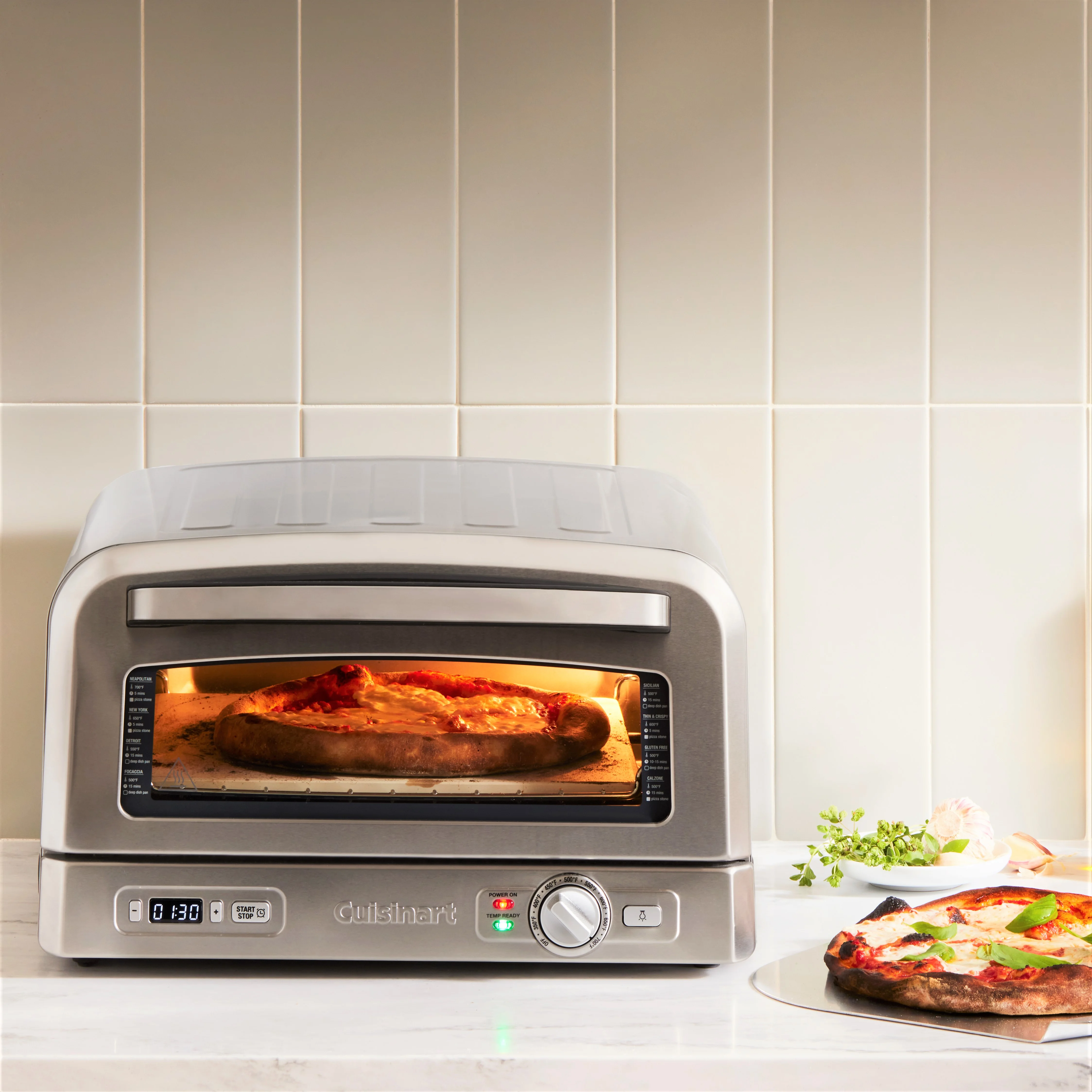 Cuisinart 12?electric Indoor Pizza Oven with Accessories