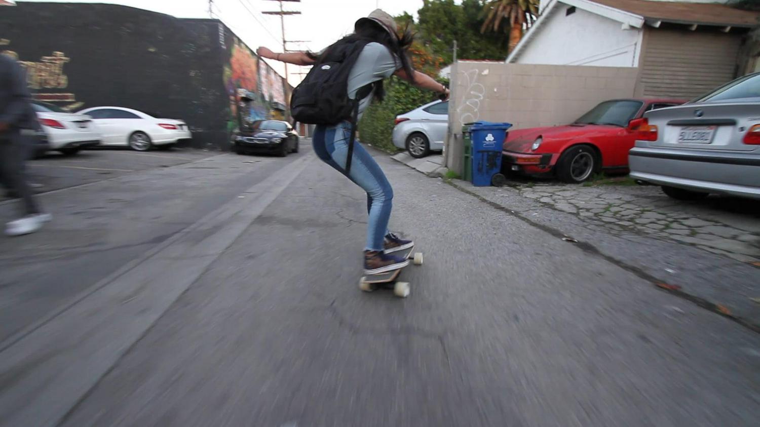 Razor X Electric Skateboard Cruiser W/ Wireless Remote - up to 10 Mph. for Ages Children 9 and Up. Unisex