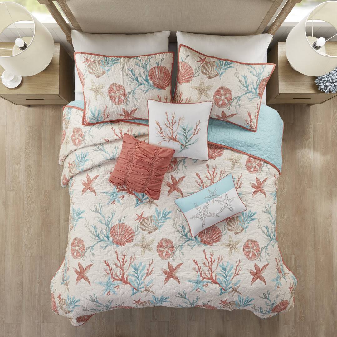 Beachcrest Home Keyport Reversible Coverlet Set Size Full/Queen Coverlet + 2 Shams + 3 Throw Pillows