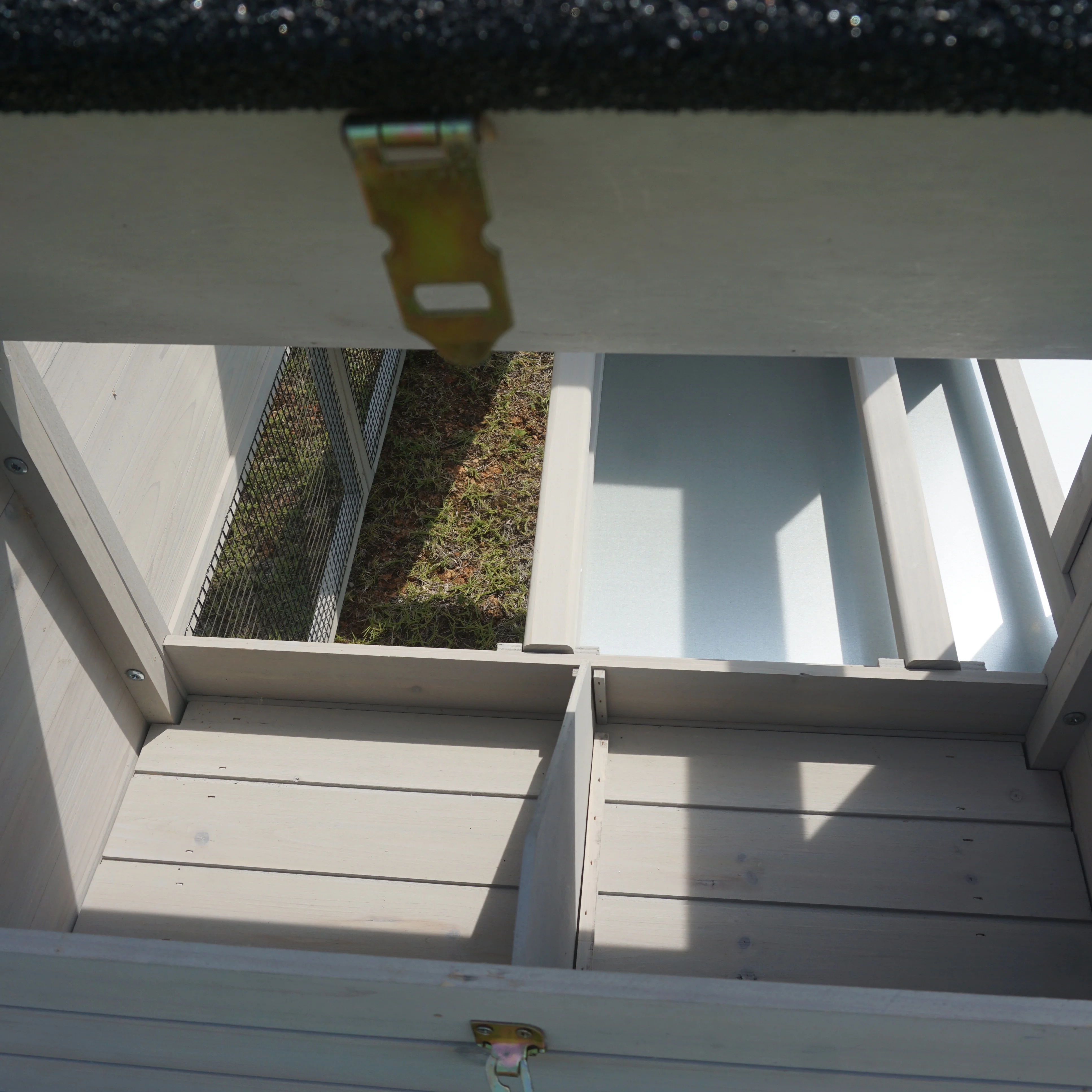 Farmhouse Chicken Coop