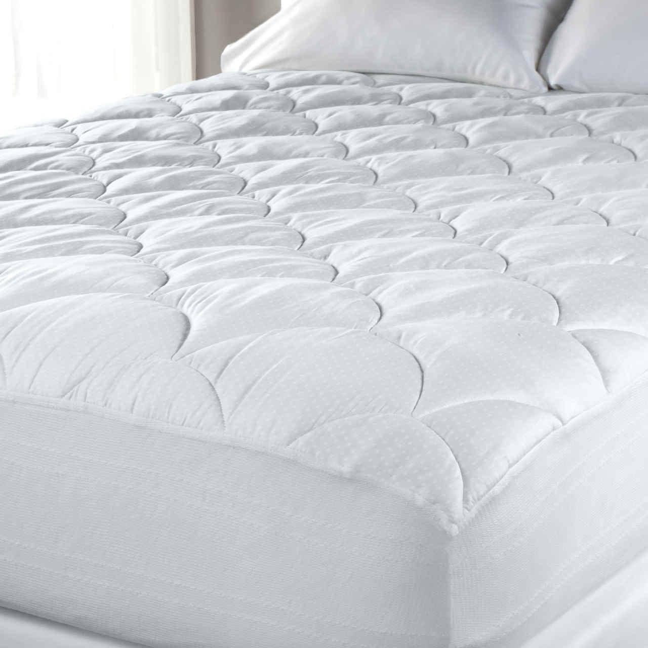PrimaLoft 600-Thread-Count King Mattress Pad