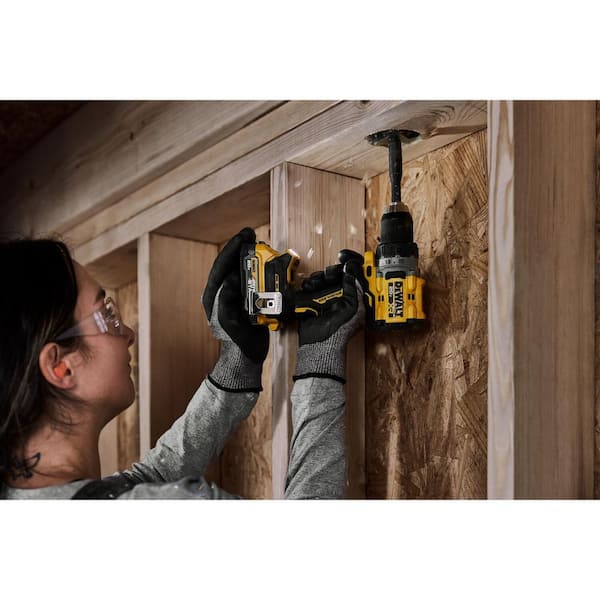 20V MAX XR Cordless Drill/Driver, ATOMIC Impact Driver 2 Tool Combo Kit, (2) 2.0ah Batteries, Charger, and Bag